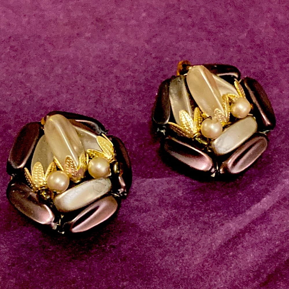 Vintage clip on Abalone and faux pearl earrings